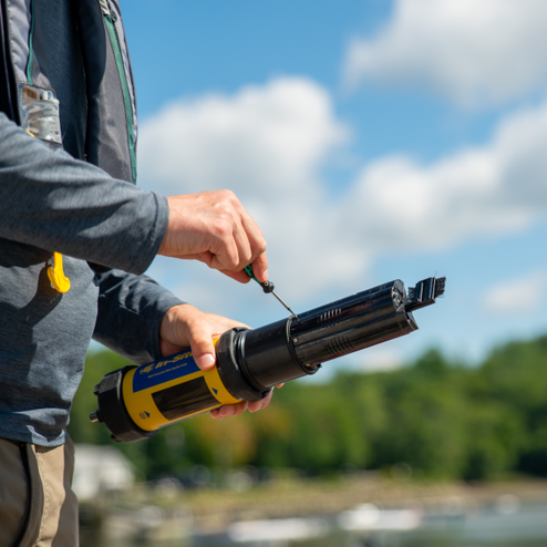 hydrotech performing maintenance on a multiparameter sonde