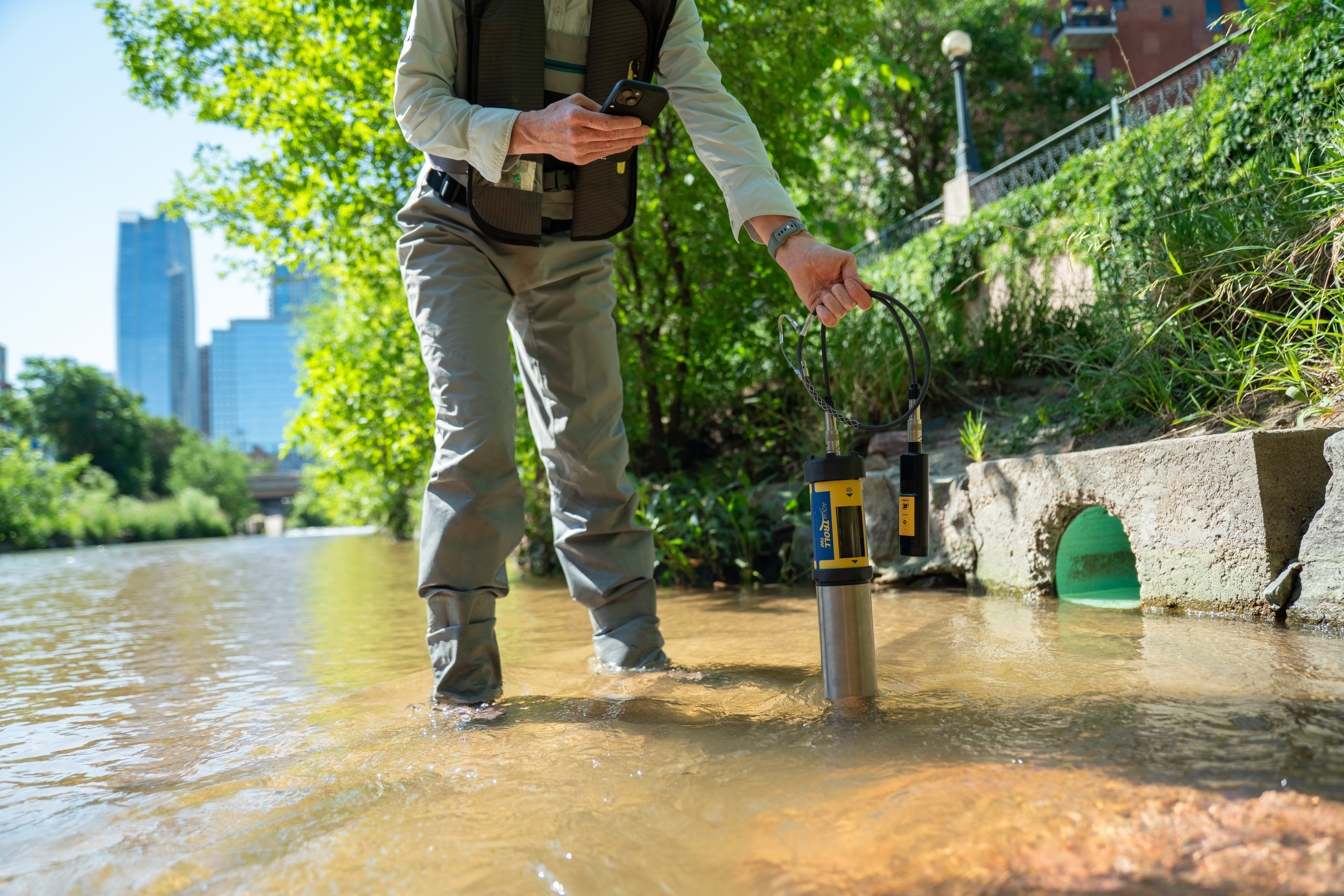 SurfaceWater-Continuous Monitoring-CSO-CityRiver-AT800-TROLLComPlus
