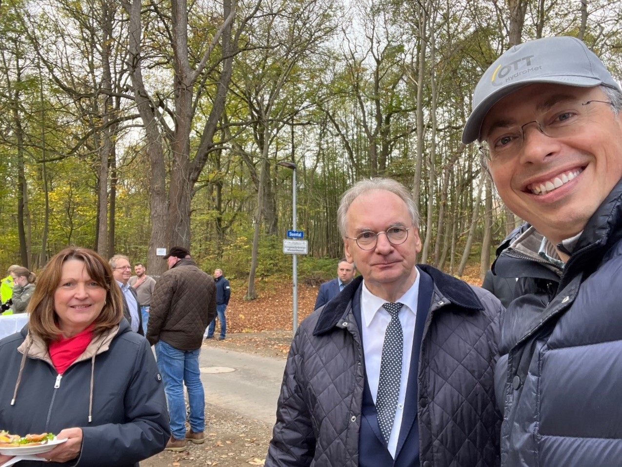 Ott vor Ort an der Messstelle: Überwachung der Hochwasserfolgen in Ilsenburg