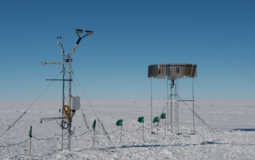 OTT Pluvio²L in use for a research project in Antarctica
